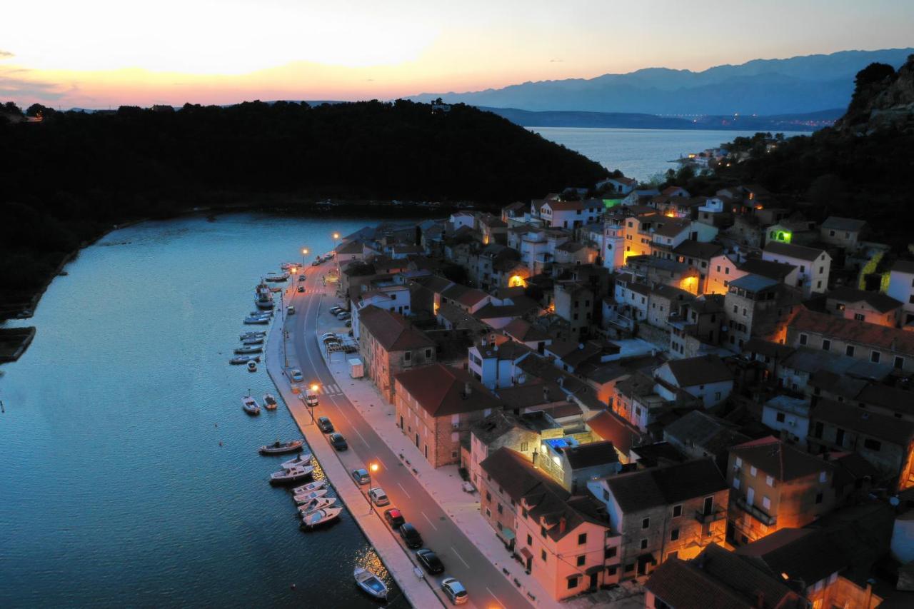 Villa Planita Dalmacija Novigrad  ภายนอก รูปภาพ
