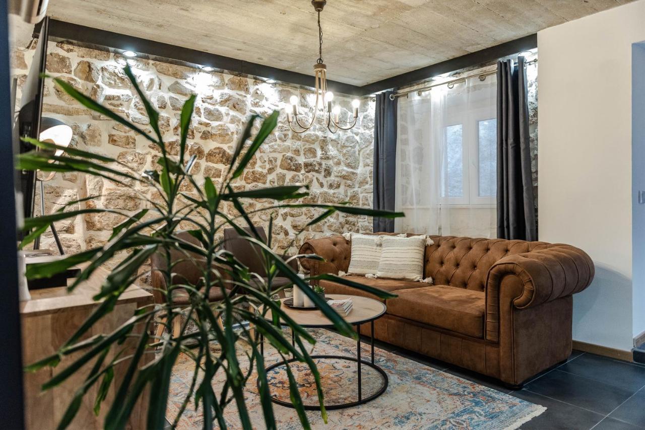 Villa Planita Dalmacija Novigrad  ภายนอก รูปภาพ