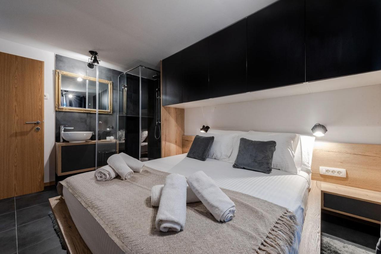 Villa Planita Dalmacija Novigrad  ภายนอก รูปภาพ